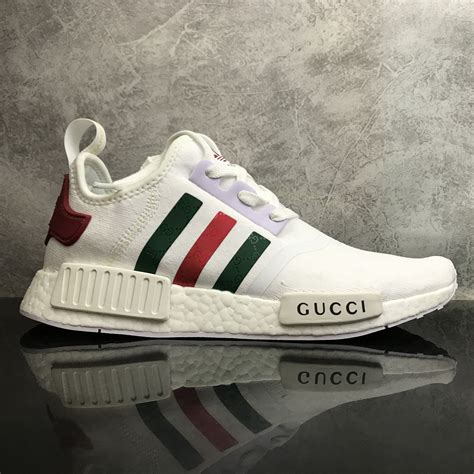 adidas scarpe nmd_r1 per gucci|Gucci Adidas NMD r1.